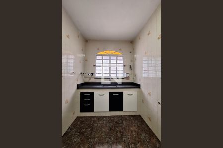 Casa para alugar com 120m², 3 quartos e 3 vagasCozinha