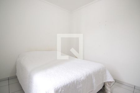 Quarto 1 de apartamento para alugar com 2 quartos, 50m² em Vila Londrina, São Paulo