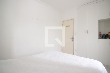 Quarto 1 de apartamento para alugar com 2 quartos, 50m² em Vila Londrina, São Paulo