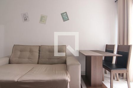 Sala de apartamento para alugar com 2 quartos, 50m² em Vila Londrina, São Paulo