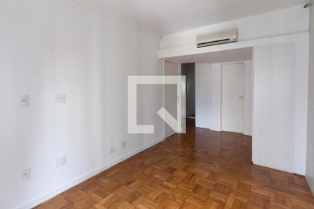 Apartamento à venda com 92m², 2 quartos e 1 vaga Apartamento à venda com 92m², 2 quartos e 1 vagaSuíte