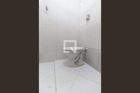 Casa à venda com 210m², 3 quartos e 3 vagasBanheiro - casa 2