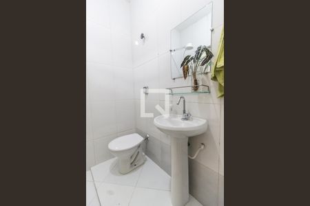 Casa à venda com 210m², 3 quartos e 3 vagasBanheiro - casa 2