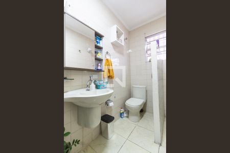 Casa à venda com 210m², 3 quartos e 3 vagasBanheiro - casa 1