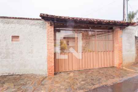 Casa à venda com 440m², 2 quartos e sem vagaFachada