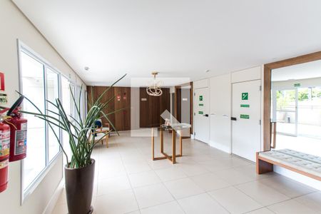 Apartamento à venda com 64m², 2 quartos e 1 vaga Apartamento à venda com 64m², 2 quartos e 1 vagaHall