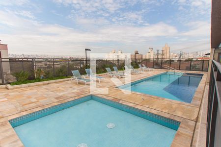 Apartamento à venda com 64m², 2 quartos e 1 vaga Apartamento à venda com 64m², 2 quartos e 1 vagaÁrea comum - Piscina