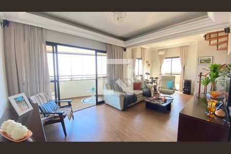 Apartamento à venda com 186m², 4 quartos e 3 vagasSala 