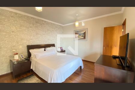 Apartamento à venda com 186m², 4 quartos e 3 vagasSuíte 