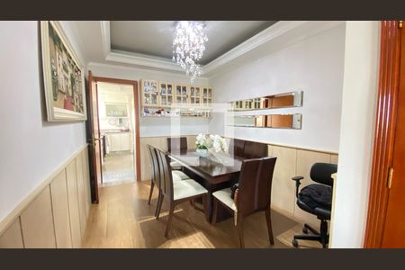 Apartamento à venda com 186m², 4 quartos e 3 vagasSala de Jantar