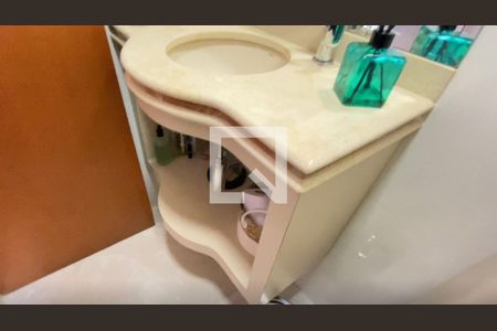 Apartamento à venda com 186m², 4 quartos e 3 vagasLavabo