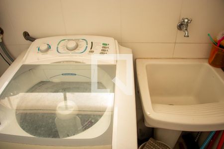 Apartamento à venda com 96m², 3 quartos e 2 vagas Apartamento à venda com 96m², 3 quartos e 2 vagasÁrea de Serviço