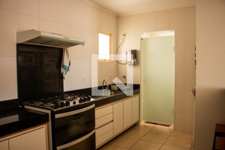 Apartamento à venda com 96m², 3 quartos e 2 vagas Apartamento à venda com 96m², 3 quartos e 2 vagasCozinha