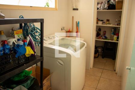 Apartamento à venda com 96m², 3 quartos e 2 vagas Apartamento à venda com 96m², 3 quartos e 2 vagasÁrea de Serviço