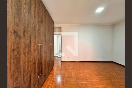 Apartamento à venda com 220m², 3 quartos e 2 vagasSuite