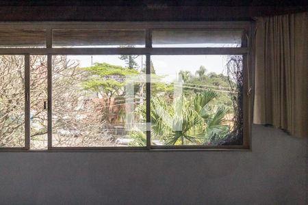 Casa à venda com 400m², 3 quartos e sem vaga Casa à venda com 400m², 3 quartos e sem vagaVista do Quarto 2