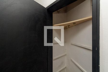 Casa à venda com 400m², 3 quartos e sem vaga Casa à venda com 400m², 3 quartos e sem vagaHall de Entrada