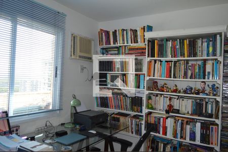 Apartamento à venda com 166m², 3 quartos e 2 vagasQuarto 1