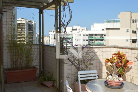 Apartamento à venda com 166m², 3 quartos e 2 vagasVaranda gourmet