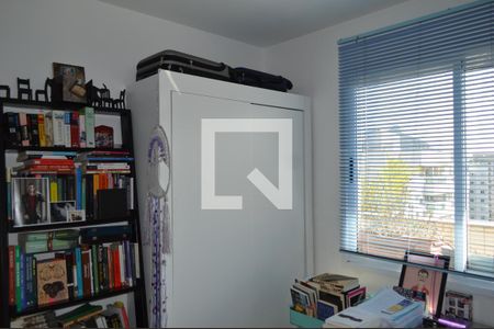 Apartamento à venda com 166m², 3 quartos e 2 vagasQuarto 1