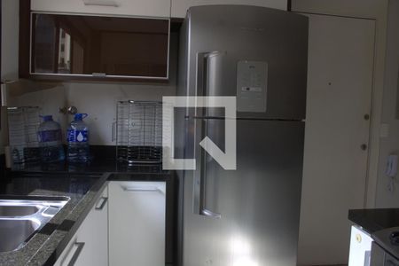 Apartamento para alugar com 365m², 3 quartos e 3 vagas Apartamento para alugar com 365m², 3 quartos e 3 vagasCozinha