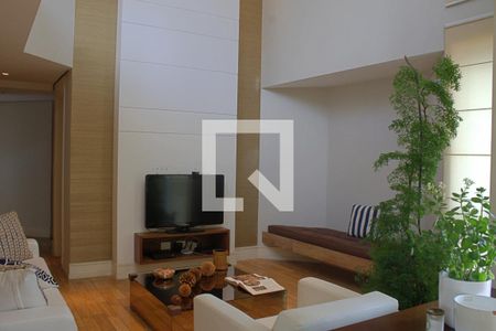 Apartamento para alugar com 365m², 3 quartos e 3 vagas Apartamento para alugar com 365m², 3 quartos e 3 vagasSala