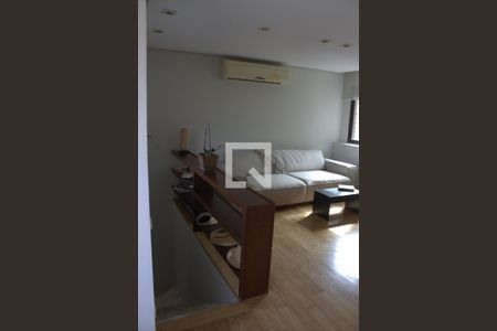 Apartamento para alugar com 365m², 3 quartos e 3 vagas Apartamento para alugar com 365m², 3 quartos e 3 vagasQuarto 3