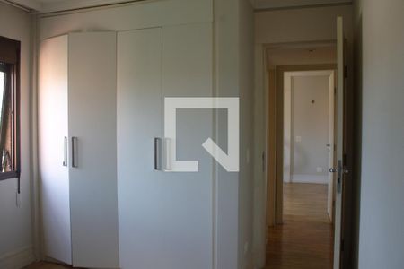 Apartamento para alugar com 365m², 3 quartos e 3 vagas Apartamento para alugar com 365m², 3 quartos e 3 vagasQuarto 2