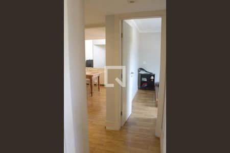 Apartamento para alugar com 365m², 3 quartos e 3 vagas Apartamento para alugar com 365m², 3 quartos e 3 vagasCorredor