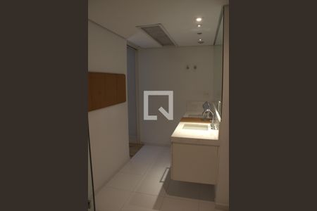 Apartamento para alugar com 365m², 3 quartos e 3 vagas Apartamento para alugar com 365m², 3 quartos e 3 vagasBanheiro 3