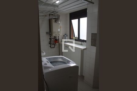 Apartamento para alugar com 365m², 3 quartos e 3 vagas Apartamento para alugar com 365m², 3 quartos e 3 vagasÁrea de Serviço