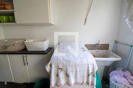 Casa à venda com 280m², 4 quartos e 4 vagasÁrea de Serviço