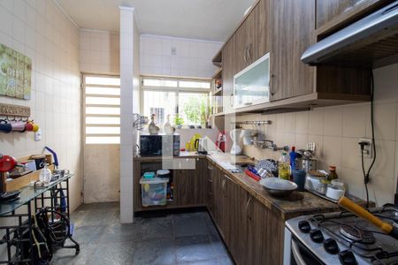 Casa à venda com 280m², 4 quartos e 4 vagasCozinha
