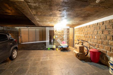 Casa à venda com 280m², 4 quartos e 4 vagasGaragem