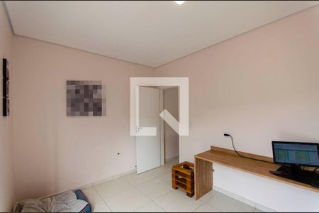 Casa à venda com 420m², 3 quartos e 3 vagas Casa à venda com 420m², 3 quartos e 3 vagasQuarto 2