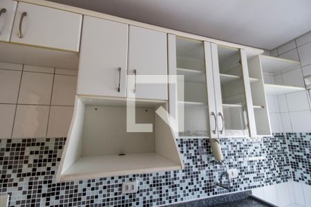 Apartamento para alugar com 57m², 2 quartos e 1 vagaDetalhe da cozinha