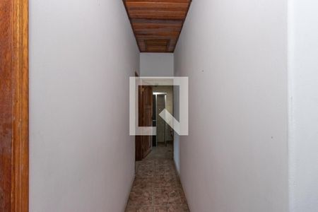 Casa para alugar com 100m², 3 quartos e 4 vagasCorredor