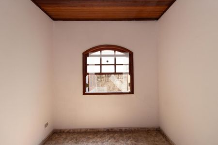 Casa para alugar com 100m², 3 quartos e 4 vagasQuarto 2