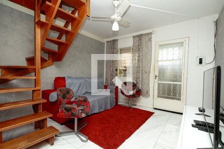 Sala de casa à venda com 3 quartos, 100m² em Vila Nova, Porto Alegre
