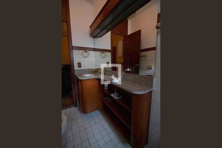 Casa à venda com 400m², 4 quartos e 3 vagasBanheiro da Suíte 3