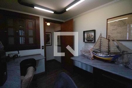 Casa à venda com 400m², 4 quartos e 3 vagasEscritório