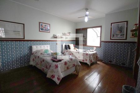 Casa à venda com 400m², 4 quartos e 3 vagasSuíte 2