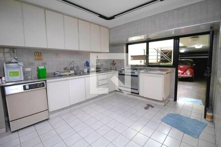 Casa à venda com 400m², 4 quartos e 3 vagasCozinha