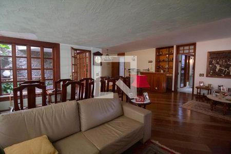 Sala de casa à venda com 4 quartos, 400m² em Paraíso, São Paulo