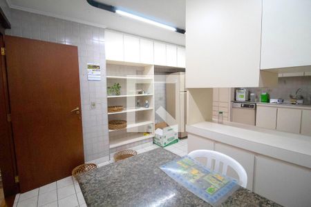 Casa à venda com 400m², 4 quartos e 3 vagasCozinha