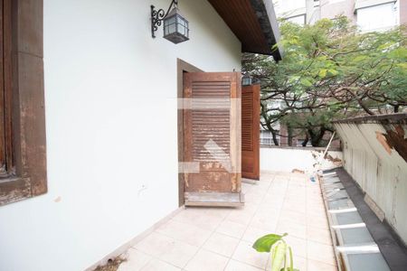 Casa à venda com 400m², 4 quartos e 3 vagasSuíte 1