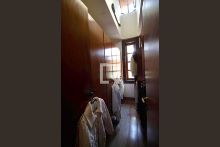 Casa à venda com 400m², 4 quartos e 3 vagasCloset da suíte 1