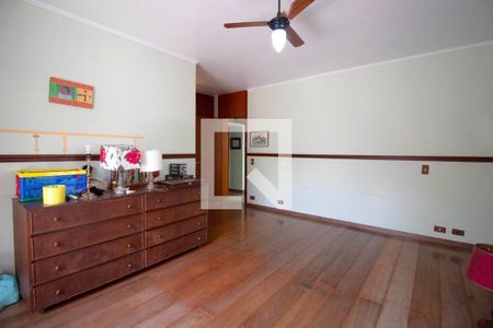 Casa à venda com 400m², 4 quartos e 3 vagasSuíte 1