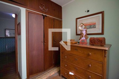 Casa à venda com 400m², 4 quartos e 3 vagasCorredor