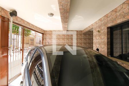 Casa à venda com 100m², 4 quartos e 2 vagas Casa à venda com 100m², 4 quartos e 2 vagasGaragem